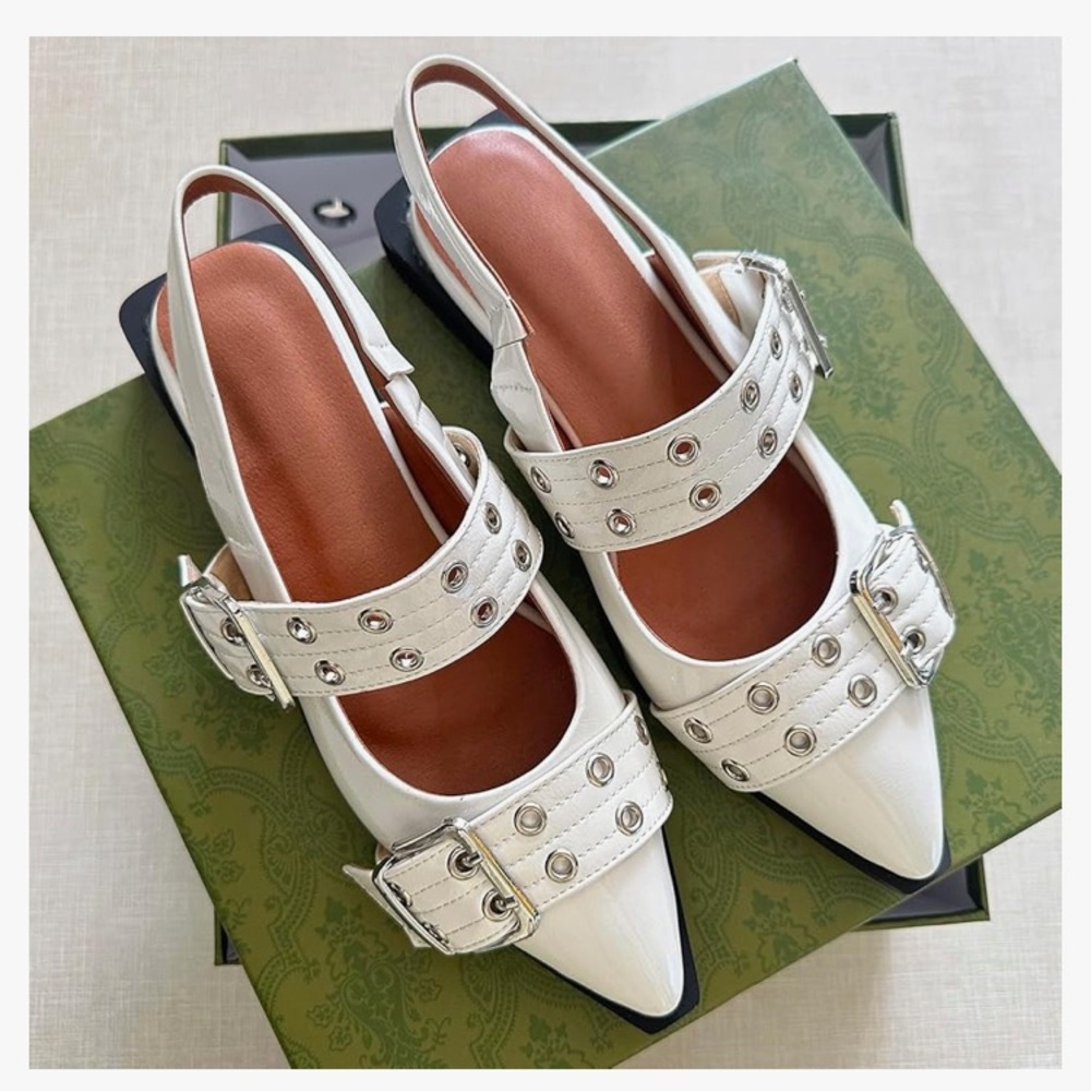 ✨HOST PICK✨ NWOT Fashion Shiny White Flat Mary Jane Shoes with Buckle and studs